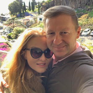 Życzymy Wszystkim Szczęśliwych Walentynek ❤️
#maderaryszardbaraban #slubymadera #savoysacharum #wycieczki #przewodnik #visitmadeira #madeiraisland #madera #portugal #portugalia #travelgram #calheta #instatravel #polskadziewczyna #polskichlopak #warsawgirl #warsawboy #walentynki